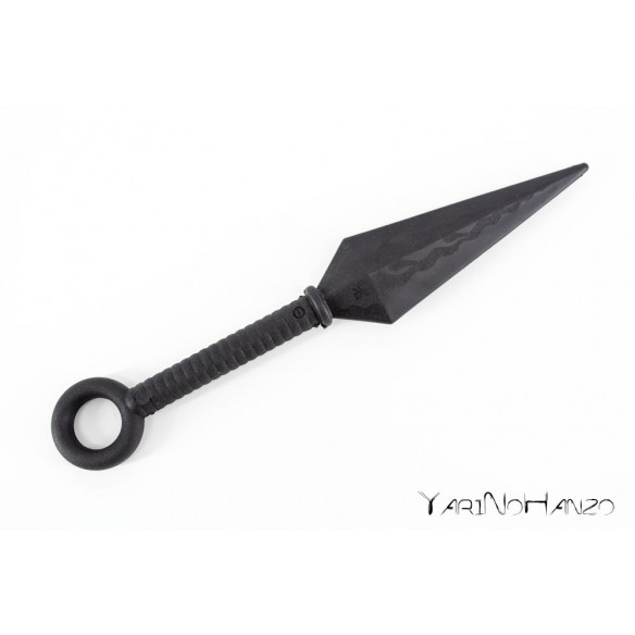 KUNAI IN GOMMA