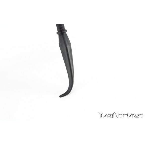 KUNAI IN GOMMA