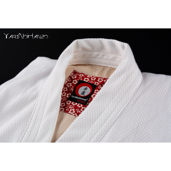 Sakura Kendo Gi Bianco – Kendogi Artigianale Sashiko
